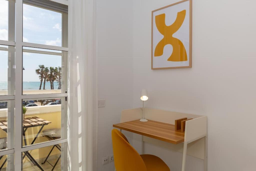 Eden Costa Lago Primera Linea De Mar Torremolinos Exteriör bild