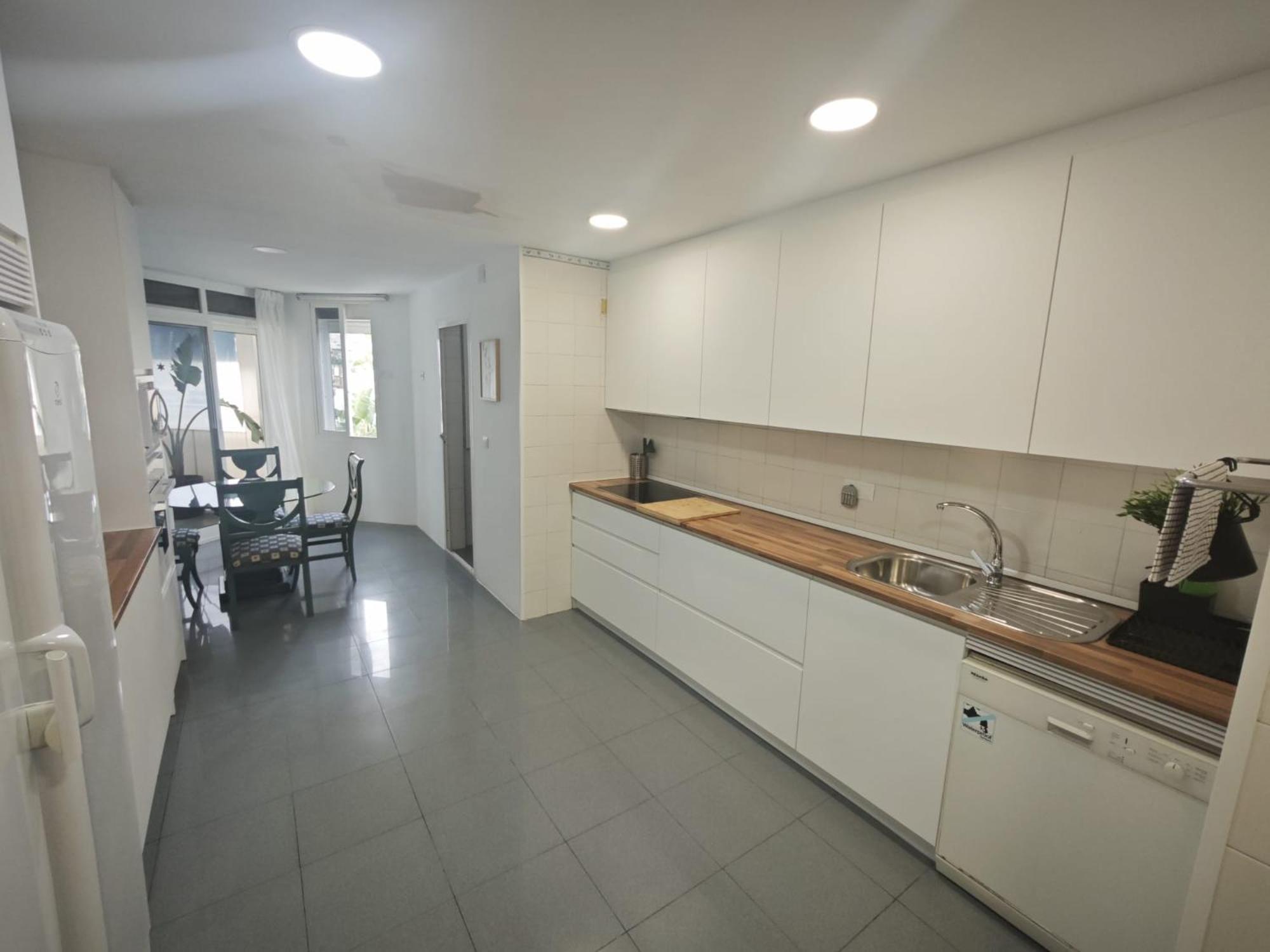 Eden Costa Lago Primera Linea De Mar Torremolinos Exteriör bild